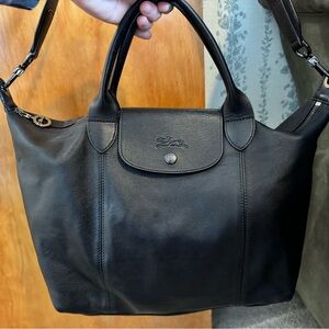 Longchamp Le Pliage Cuir Medium Handbag